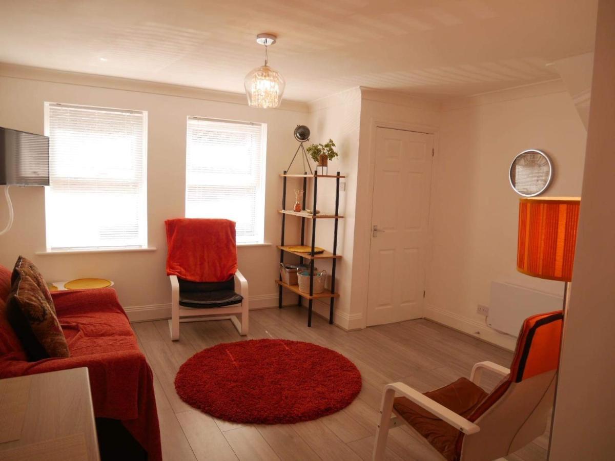 York City Centre, Recently Renovated 2 Bedroom Flat Eksteriør billede